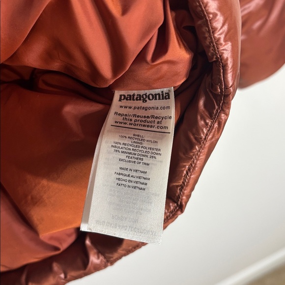 Patagonia Women’s Raven Rocks Down Puffer Jacket Small - Picture 4 of 5